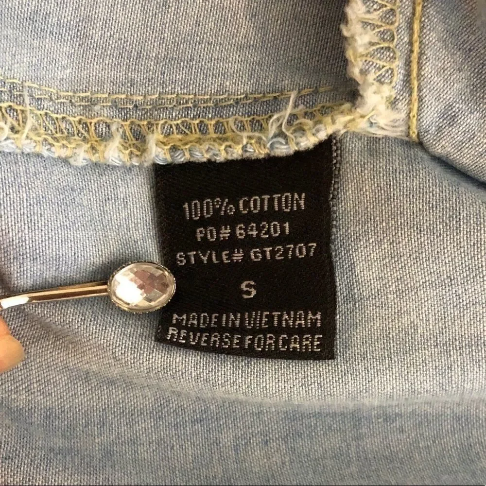 Timing Button Up Denim Collared Top Rollup… - Picture 7 of 8